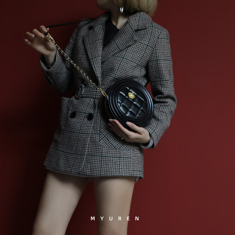 Why Round Purses are the Must-Have Accessory for Modern Women