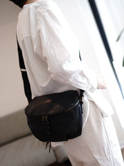 Vintage Womens Black Leather Saddle Shoulder Bag Crossbody Bag for Women