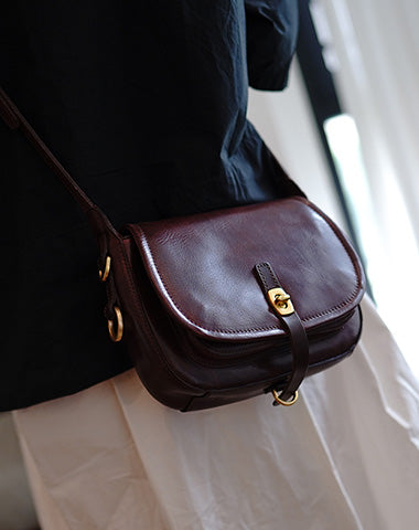 Vintage Black Womens Small Saddle Shoulder Bag Small Satchel Side Bag