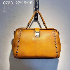 Vintage Womens Brown Leather Doctor Handbag Purses With Rivet Doctor Shoulder Bag for Women
