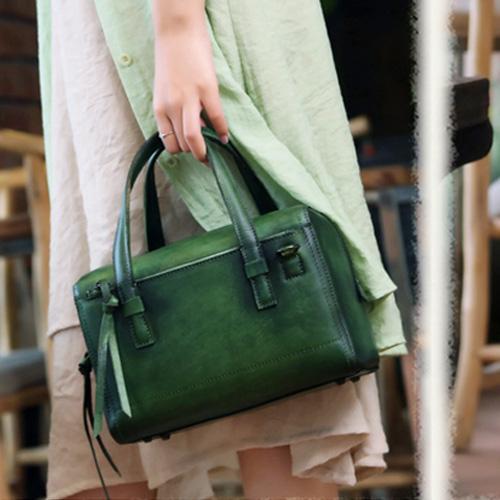 Ladies shop doctors bag