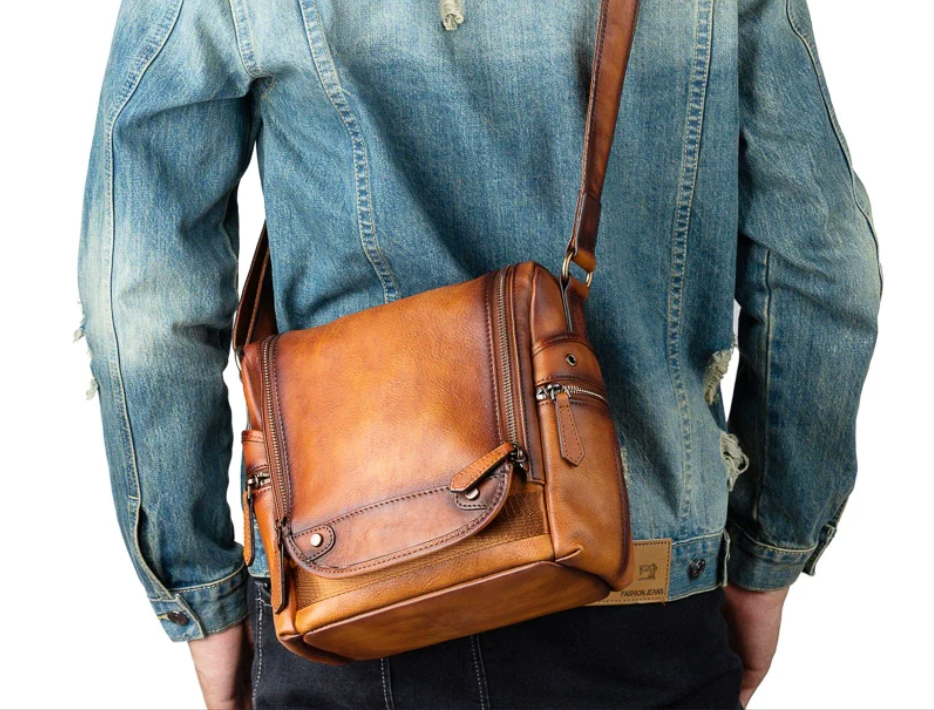 Elevate Your Everyday: How Leather Messenger Bags Combine Style and Functionality