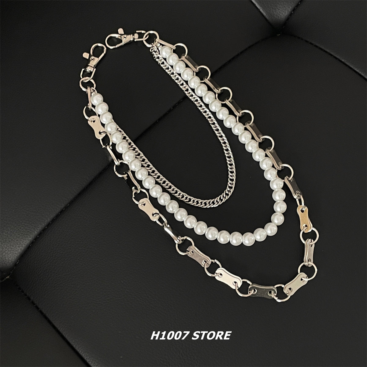 Triple Wallet Chain Pearl Wallet Chain Ball - Back View