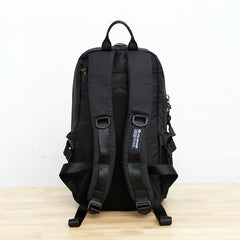 Sling Bag for Big Man - Zipper Detail