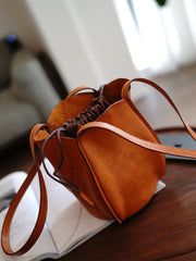 Vintage Womens Coffee Leather Small Bucket Shoulder Bag Flower Bud Bucket Purse for Women