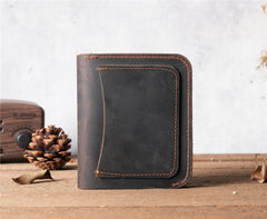 Mens Bifold Wallet With Snap Closure 
