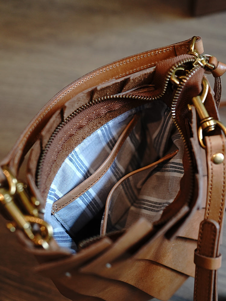 Vintage Fossil Brown Leather Small Crossbody Shoulder Bag Purse