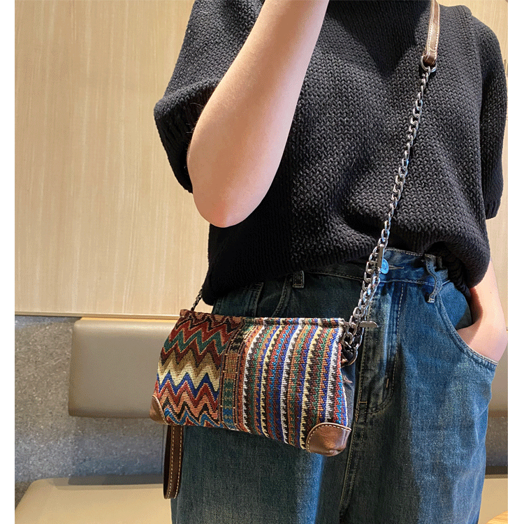 Bohemian Canvas Small Shoulder Chain Bag Clutch Boho Embroidery Canvas Small Chain Crossbody Bag - Feltify