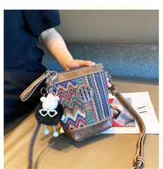 Embroidery Canvas Small Boho Crossbody Bag Boho Canvas Small Bucket Shoulder Bag - Feltify