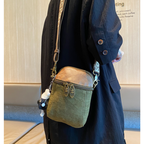 Green Canvas Vertical Shoulder Bag Canvas Crossbody Bag Phone Bag for Women - Feltify