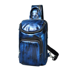 Sling bag for big man - leather texture and stitching detail close-up
