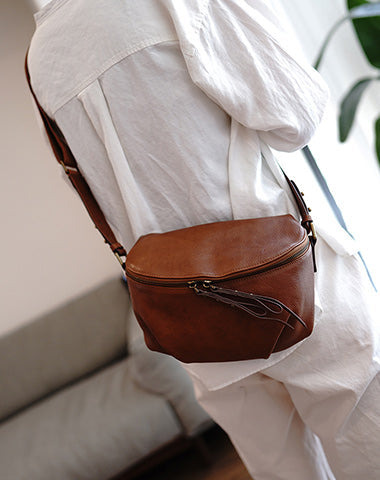 Vintage Womens Brown Leather Saddle Shoulder Bag Crossbody Bag for Women