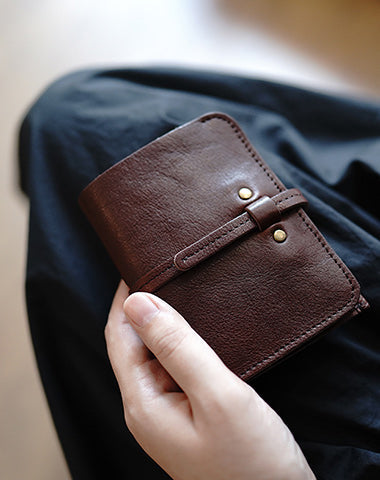 Cute Coffee Leather Womens Slim Small Wallet Classic Billfold Wallet With Buckle For Women