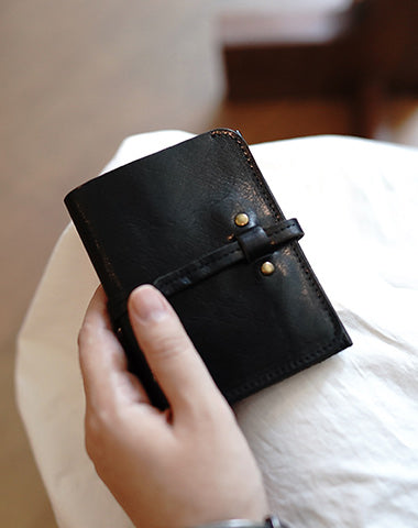Cute Black Leather Womens Slim Small Wallet Classic Billfold Wallet With Buckle For Women