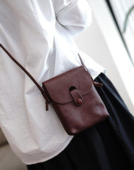 Classic Brown Leather Small Phone Shoulder Bag Women Vertical Crossbody Bag for Women