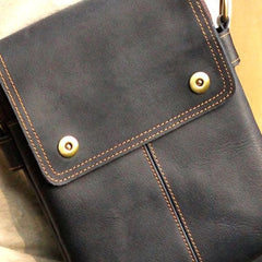Genuine Leather Mens Cool Messenger Bag iPad Bag Chest Bag Bike Bag Cycling Evelope Cluth Bag For Men