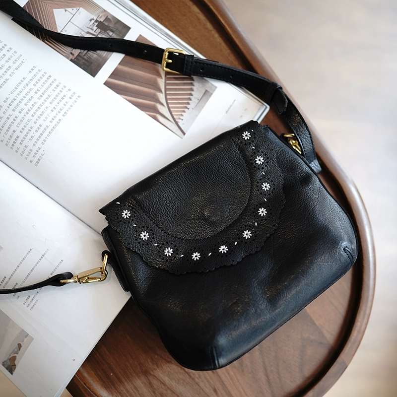 Classic Black Leather Small Hollow Flower Shoulder Bag Women Flowers Crossbody Bag for Women