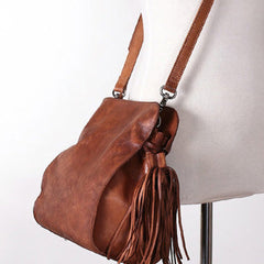 Vintage Womens Leather shoulder bag leather crossbody bag purse with tassels