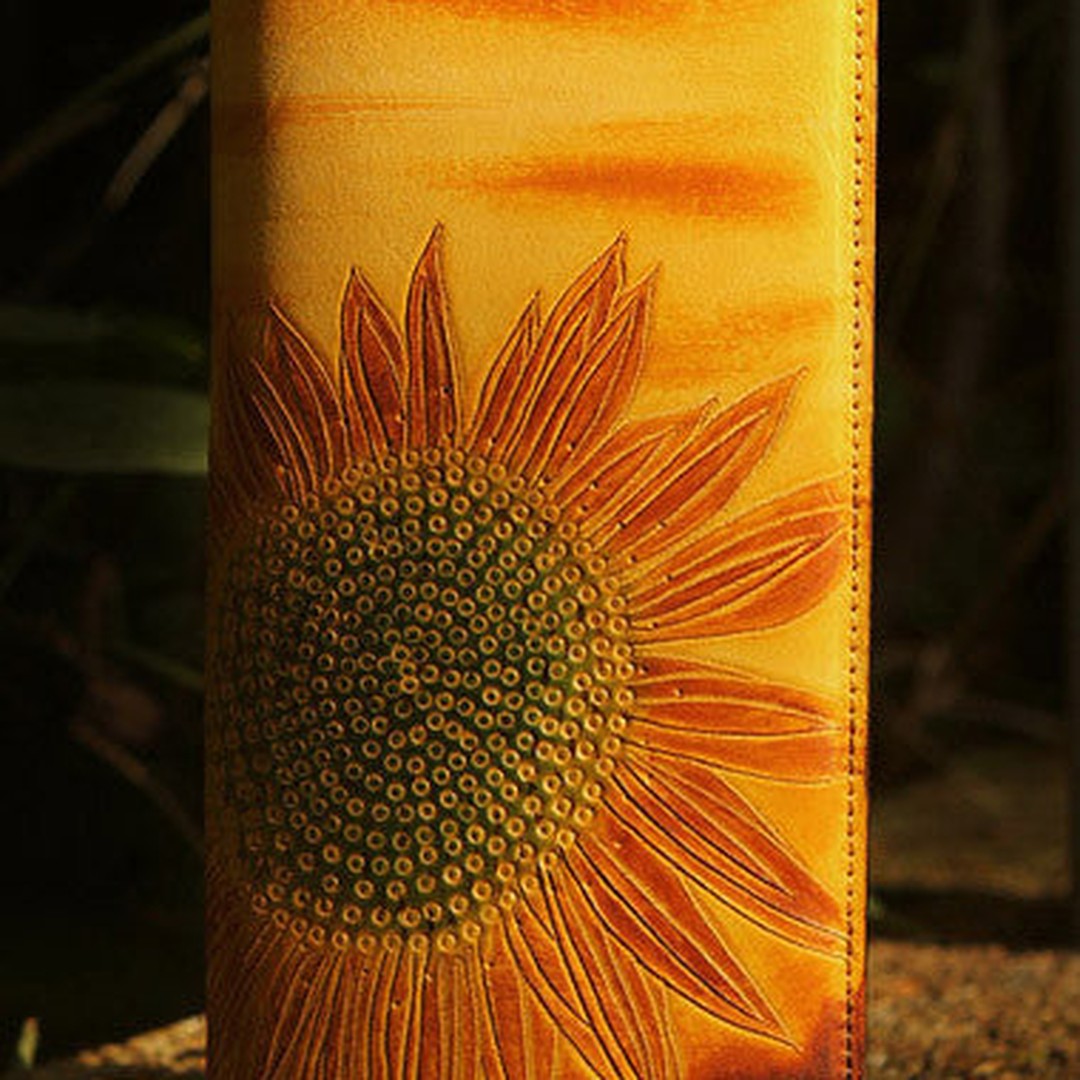 Handcraft vintage distress floral leather hand dyed long wallet for women girl lady