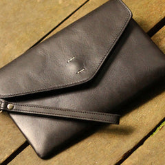 Genuine Leather Mens Cool Messenger Bag iPad Bag Chest Bag Bike Bag Cycling Evelope Cluth Bag For Men