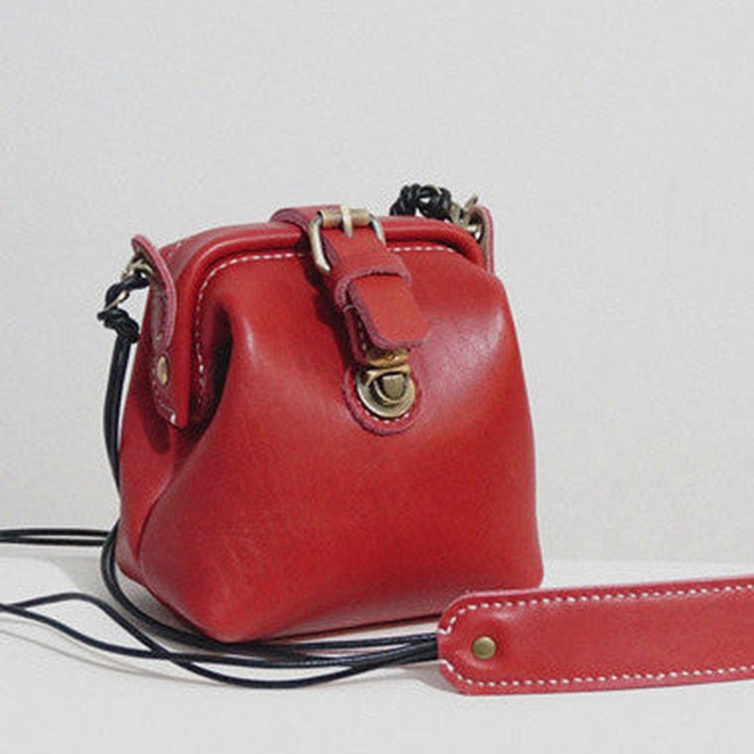 Handmade Leather crossbodybag purse shoulder bag for women leather bag