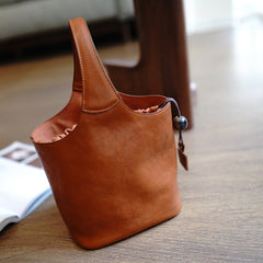 Vintage Brown Leather Small Bucket Handbag Women Handmade Small Barrel Bag for Women