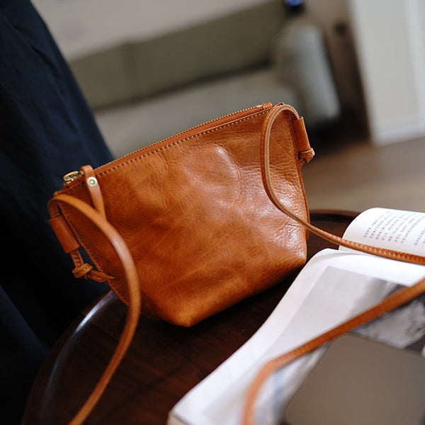 Vintage Brown Womens Small Shoulder Bag Small - Stitching Detail
