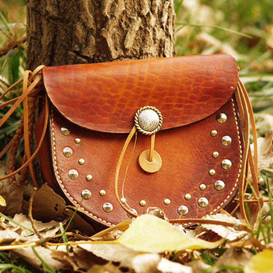 Handcraft retro crossbody leather rivet hand dyed shoulder bag /handbag for women