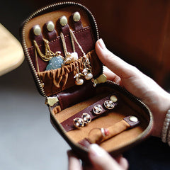 Cute Women Coffee Leather Small Jewelry Organizer Mini Jewelry Portable Jewelry Storage Box For Women