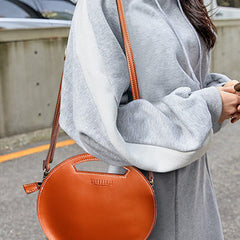 Cute Round LEATHER Handbag Brown WOMEN Circle SHOULDER BAG Small Crossbody Purse FOR WOMEN
