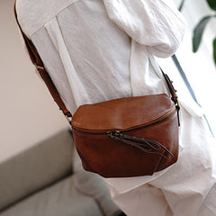 Vintage Womens Brown Leather Saddle Shoulder Bag Crossbody Bag for Women