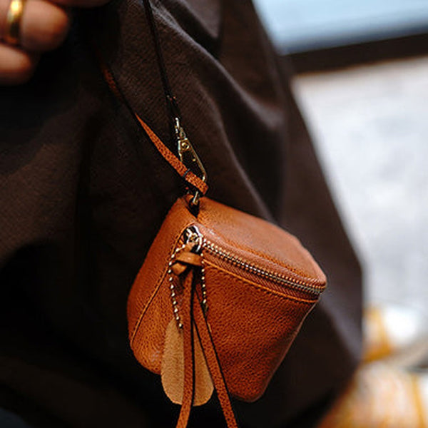 Vintage Brown Leather Wristlet Wallet Cube Zip Clutch Wallet Womens Tan Ladies Zip Around Wallets for Women