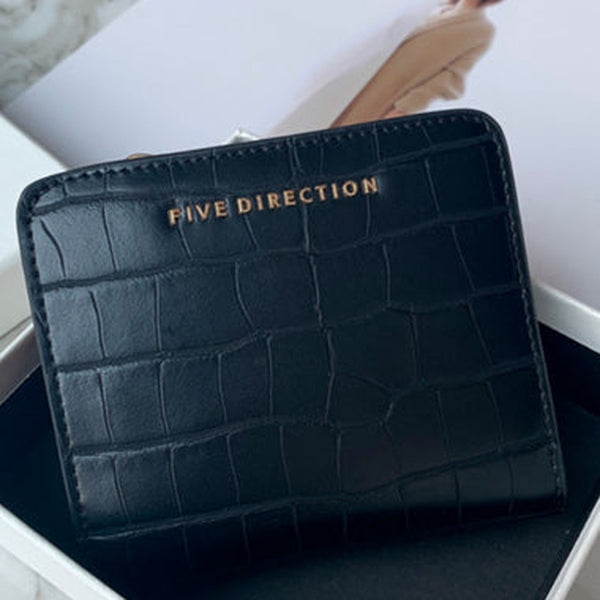 Cute Women Black Vegan Leather Small Wallet Crocodile Pattern Billfold with Coin Pocket For Women