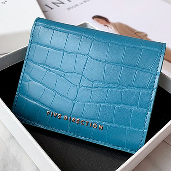 Cute Women Blue Vegan Leather Small Billfold Wallet Card Holder Crocodile Pattern Slim Card Wallets For Women