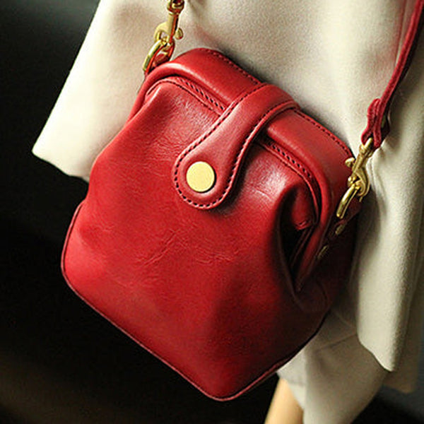 Vintage Womens Red Leather Small Doctor Shoulder Purse Red Doctor Crossbody Purses for Women
