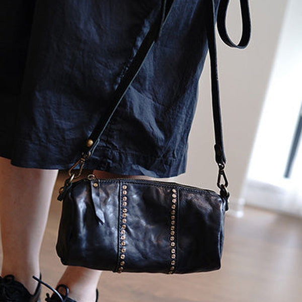 Black Womens Rivets Small Barrel Shoulder Bag Small Rivets Bucket Crossbody Purse for Ladies