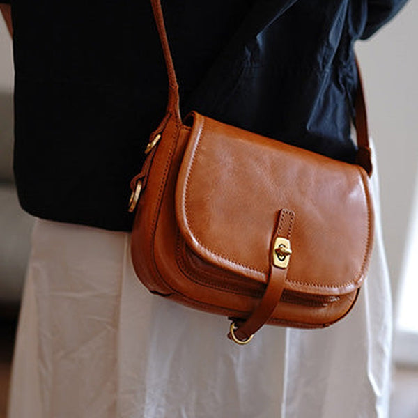 Vintage Brown Womens Shoulder Bag Crossbody Saddle Bag Crossbody Purse for Ladies