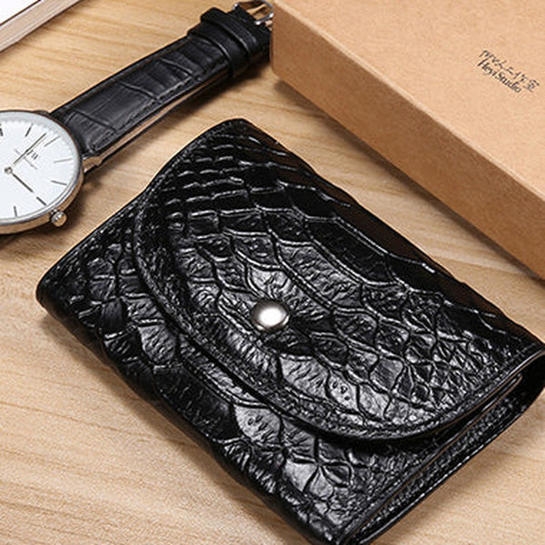 Stylish Womens Black Crocodile Pattern Leather Billfold Wallet Small Wallet with Coin Pocket Slim Wallet for Ladies