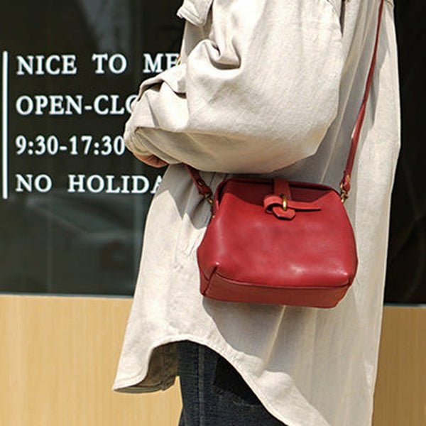 Vintage Womens Red Leather Doctor Shoulder Bag Side Purses Doctor Crossbody Purses for Women