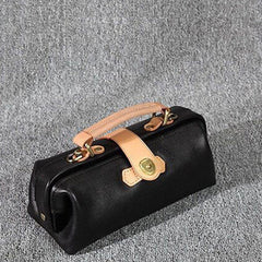 Womens Black Leather Mini Doctor Handbag Purses Classic Black Doctor Crossbody Purses for Women