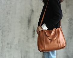 Vintage WOMENs Black Small LEATHER Tote Bag Fashion Tote Purse FOR WOMEN