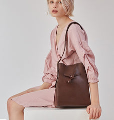 Stylish Leather Brown Womens Bucket Purse Crossbody Bag Barrel Shoulder Bag for Women
