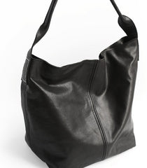 Vintage LEATHER WOMENs Large Bucket SHOULDER BAG Barrel Purse FOR WOMEN