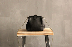Vintage LEATHER WOMEN Small Doctor Purse Chain SHOULDER BAG Purses FOR WOMEN