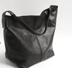 Vintage LEATHER WOMENs Large Bucket SHOULDER BAG Barrel Purse FOR WOMEN
