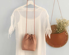 Stylish Leather Pink Womens Bucket Purse Crossbody Bag Barrel Shoulder Bag for Women
