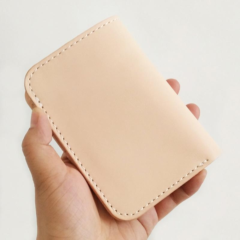 Handmade Mens Leather Vertical Beige Small billfold Wallet Slim Small Bifold Wallets for Men