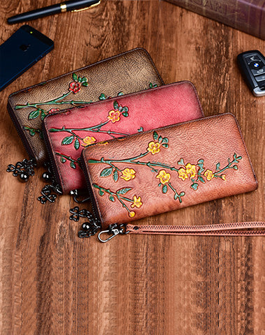 Handmade Womens Leather Plum Blossom Flowers Wristlet Wallet Zip Around Wallet Ladies Zipper Clutch Wallet for Women