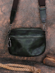 Vintage Leather Womens Saddle Shoulder Bag Small - Stitching Detail