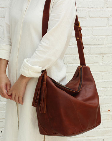 Vintage LEATHER WOMEN Bucket Bag SHOULDER BAG Purse with Tassel FOR WOMEN